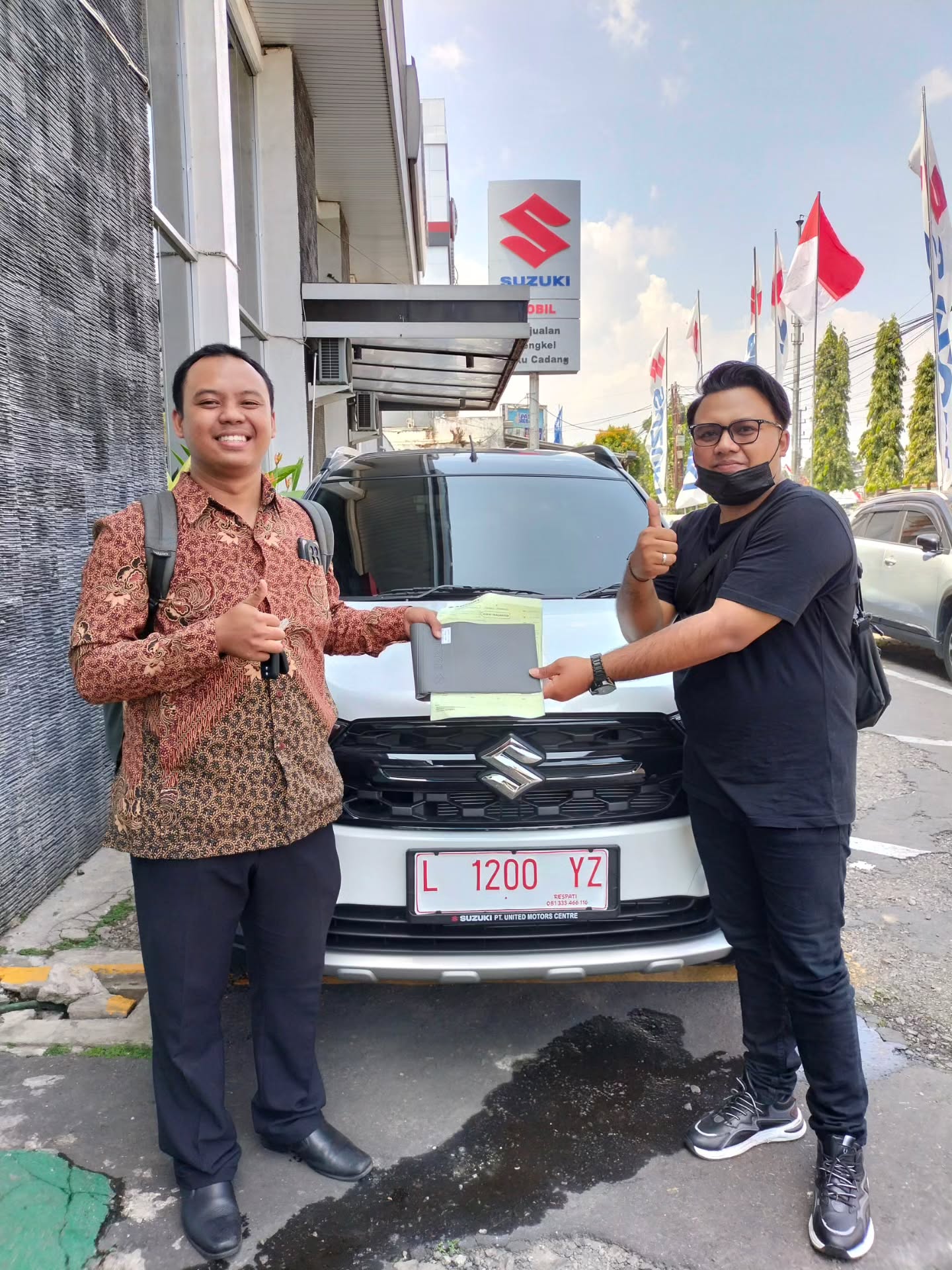 Suzuki Jember - Terima kasih atas Pembelian 1 Unit XL7 Alpha MT Putih TwoTone konsumen terbaik Suzuki